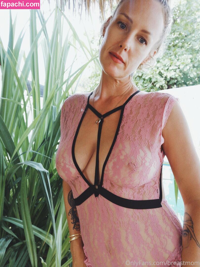 breastmom / the.breastmom leaked nude photo #0059 from OnlyFans/Patreon