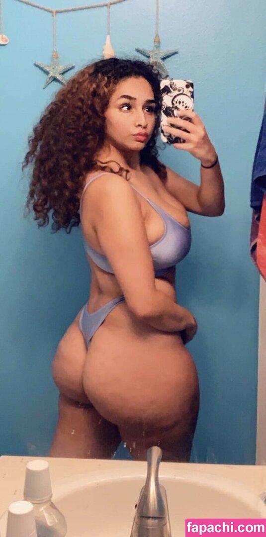 brimercado14 / bri__onepiece12 / bri_mercado leaked nude photo #0022 from OnlyFans/Patreon