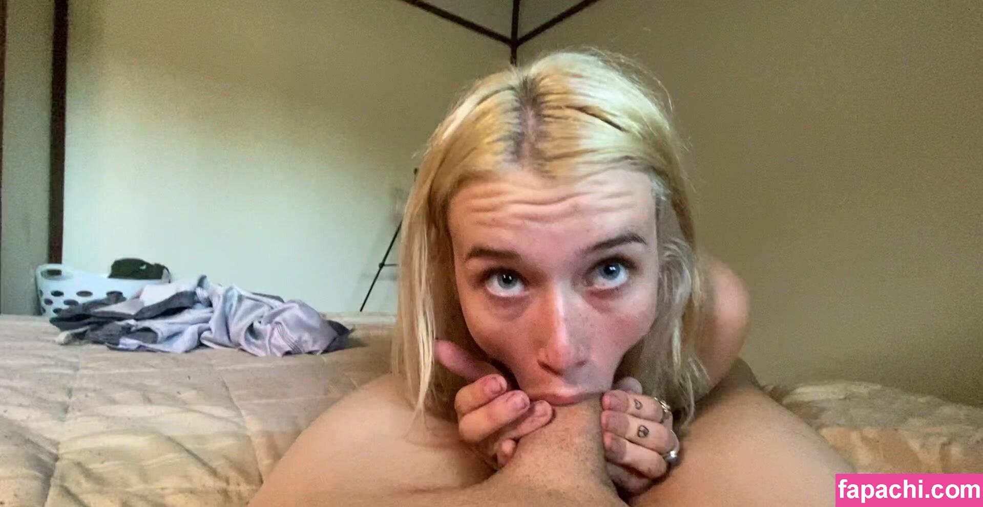 Britni Kitten / KittenBritni / britnikitten / britnithecat leaked nude photo #0023 from OnlyFans/Patreon