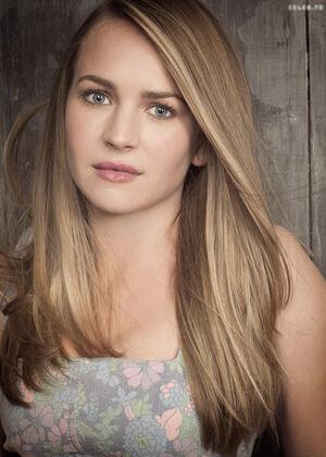 Britt Robertson leaked media #0114