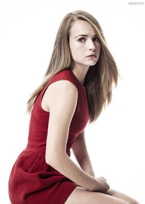 Britt Robertson leaked media #0116