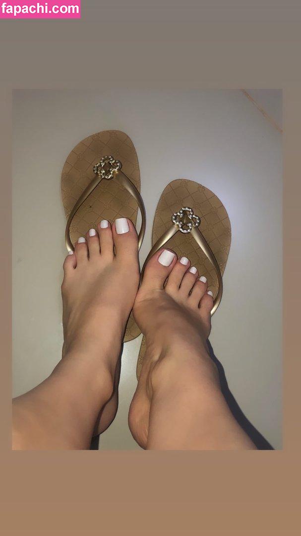 Brunaafeet / Brun_afeet / Bruna Feet / feetbdc leaked nude photo #0006 from OnlyFans/Patreon