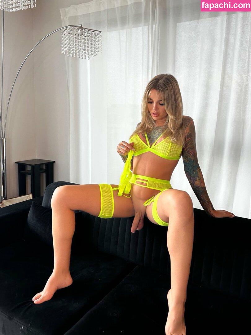 Burnnie / Ts Lily / burnnie_i / ooburn1 leaked nude photo #0019 from OnlyFans/Patreon