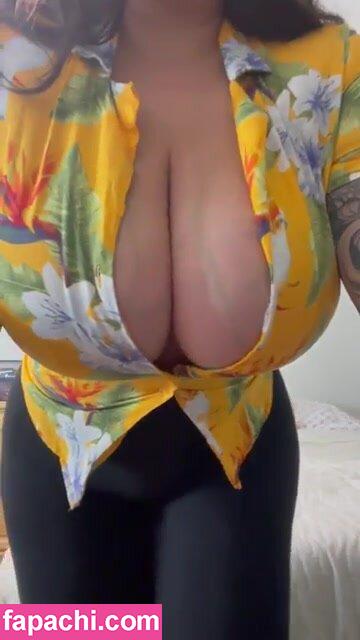 Busty Chloeuk / bustychloeuk leaked nude photo #0007 from OnlyFans/Patreon