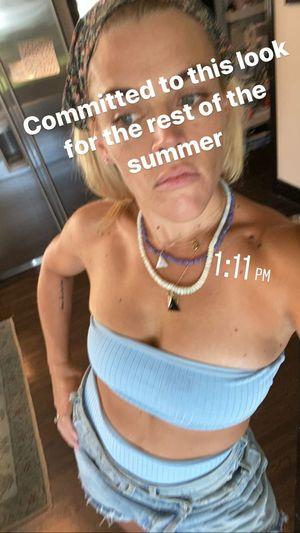 Busy Philipps leaked media #0035