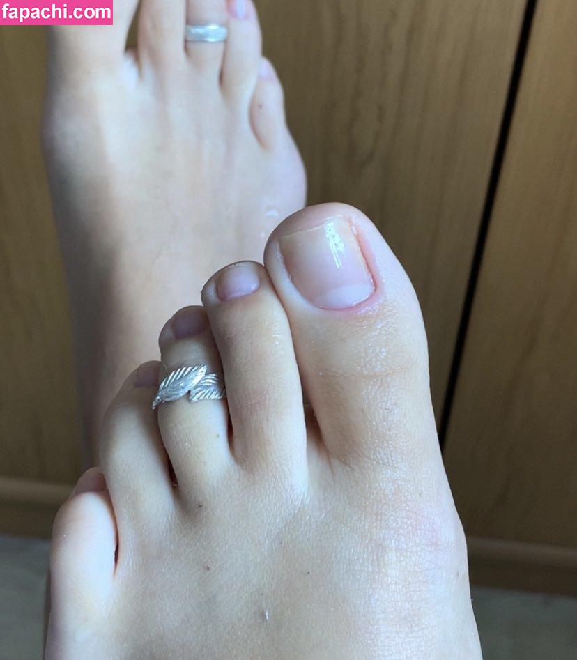 Caliupe_feet / Califeet / Caliupe / Caliupefeet / calis.feet leaked nude photo #0001 from OnlyFans/Patreon