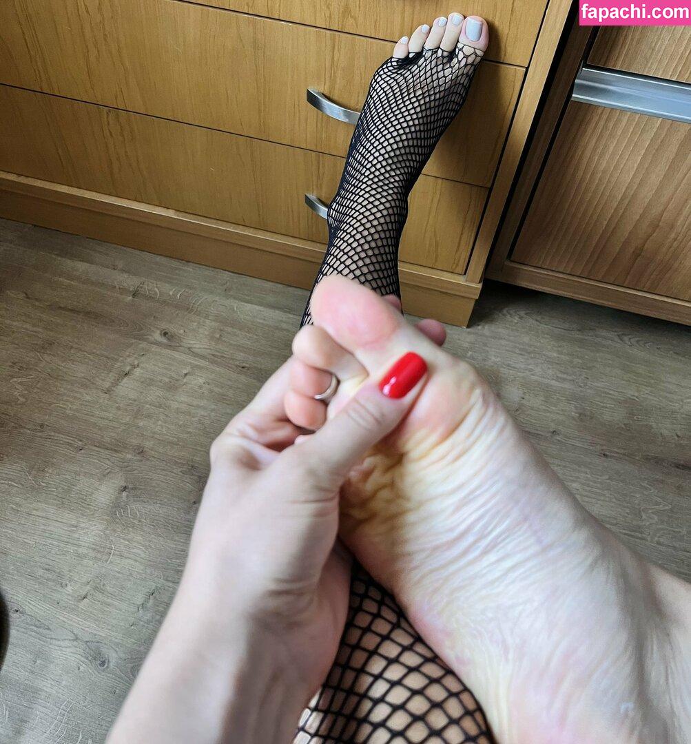 Caliupe_feet / Califeet / Caliupe / Caliupefeet / calis.feet leaked nude photo #0024 from OnlyFans/Patreon