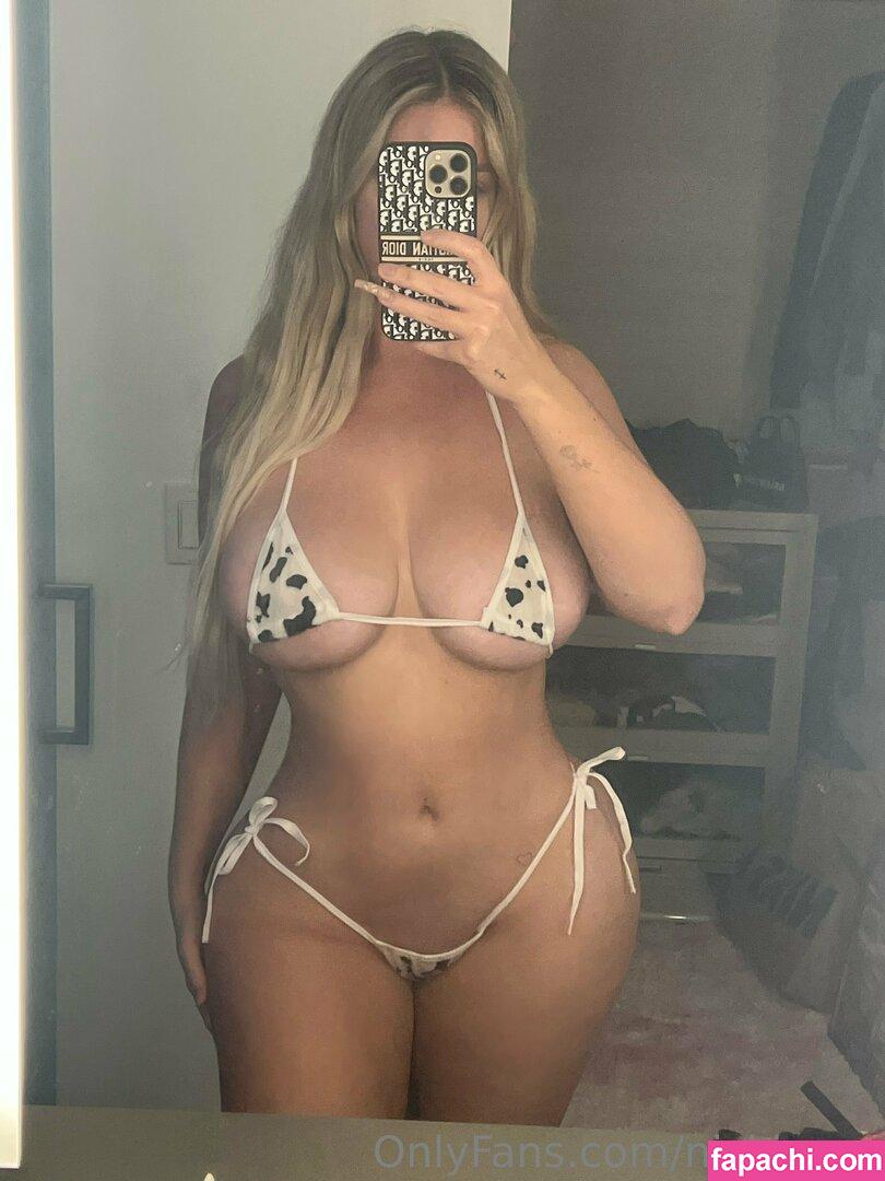 Carlinicki / Nickixoxo / carli.nickii leaked nude photo #0018 from OnlyFans/Patreon