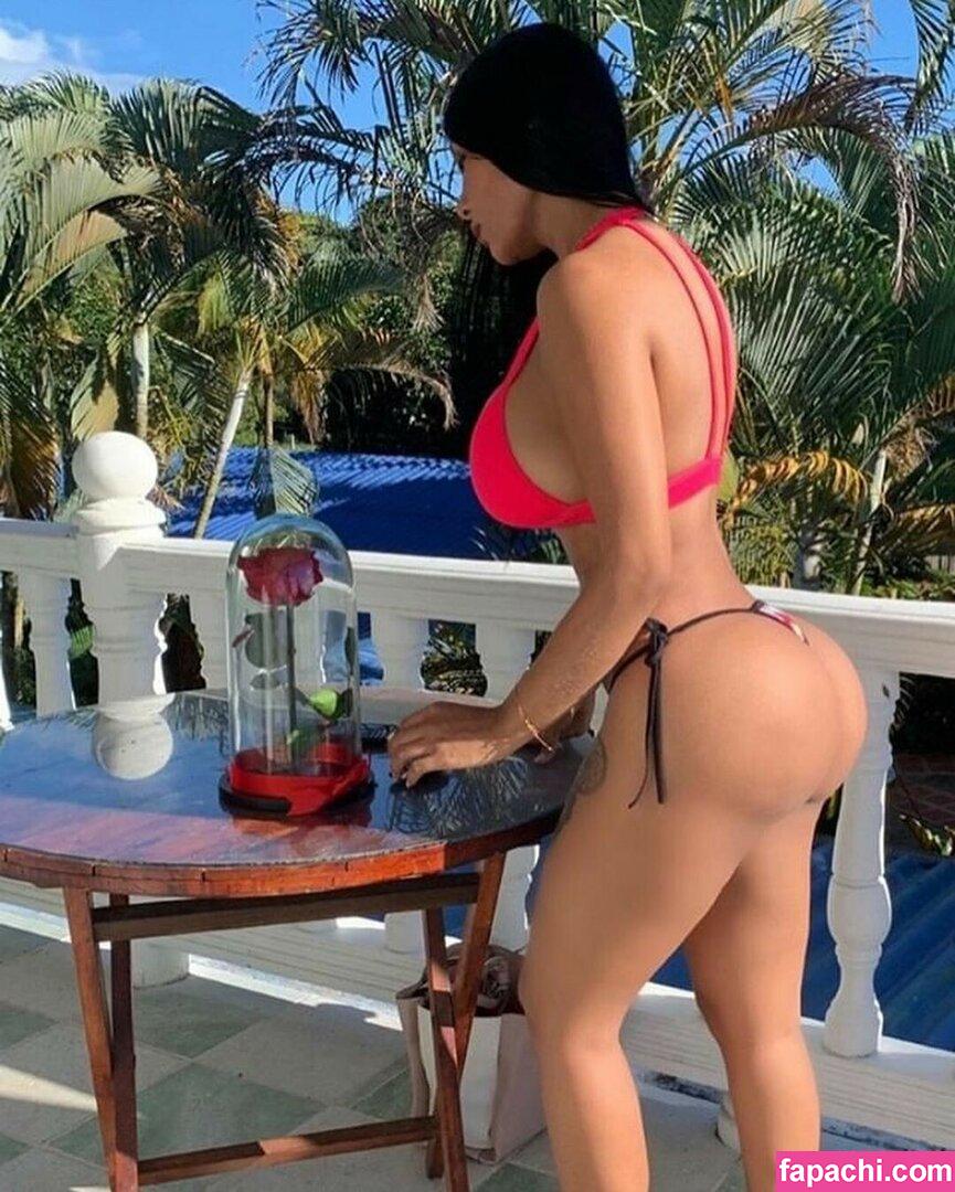 Carovelez Betancourth leaked nude photo #0018 from OnlyFans/Patreon
