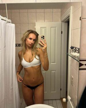 Cecilie Hoyer leaked media #0260