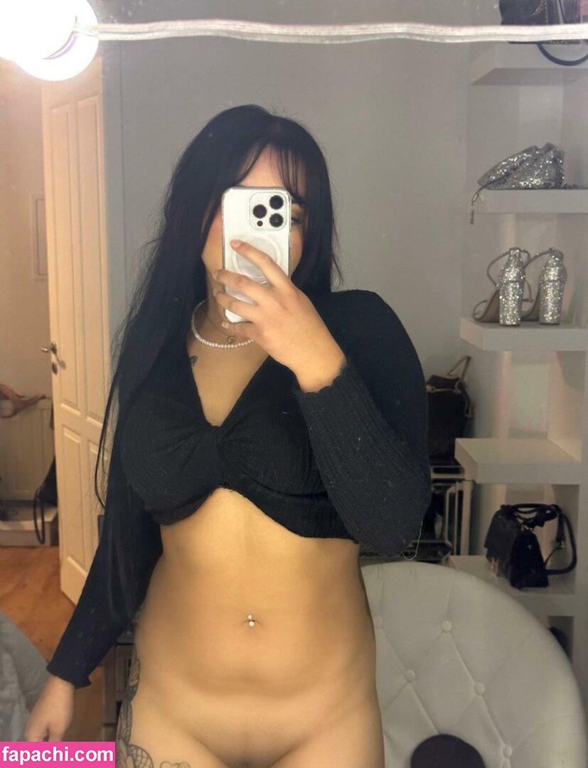 celina_x31 / loeclna3 leaked nude photo #0005 from OnlyFans/Patreon