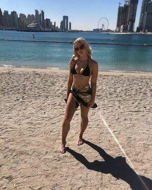 Charley Hull leaked media #0035