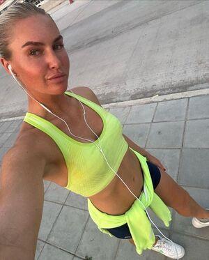 Charley Hull leaked media #0057