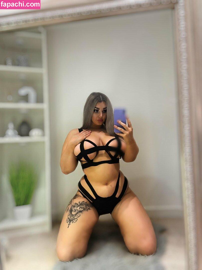 chelsannaxx leaked nude photo #0004 from OnlyFans/Patreon