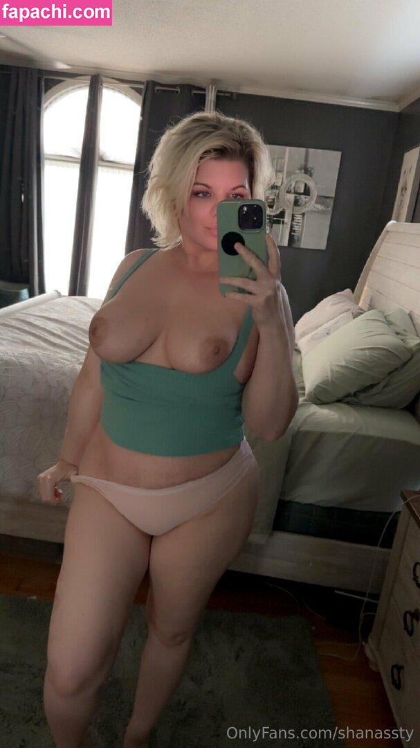 Chivelicious / martyloveswine leaked nude photo #0440 from OnlyFans/Patreon