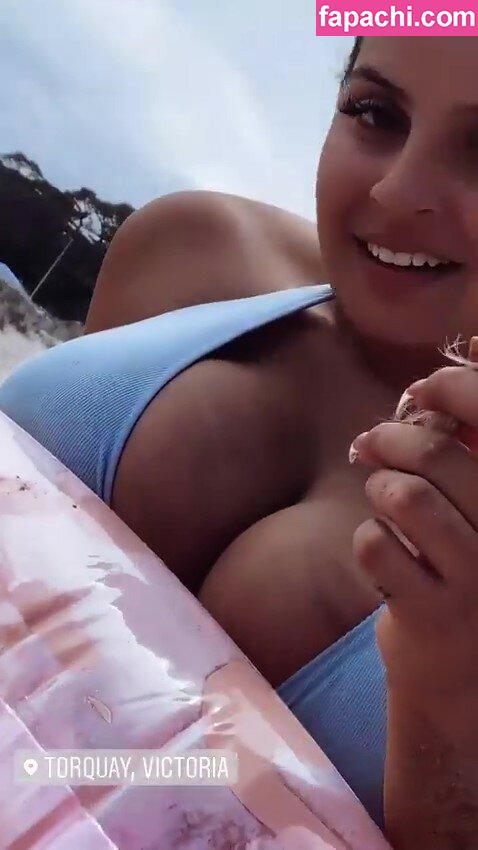 Chloe C / chloe_chenyz / сhloe.c25 leaked nude photo #0151 from OnlyFans/Patreon