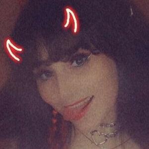 Chloelocke18 avatar