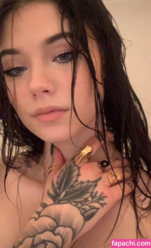 Claire Estabrook / Lilmoonbbyy / Nonsalemwitch / Plurrrkittyy leaked nude photo #0014 from OnlyFans/Patreon