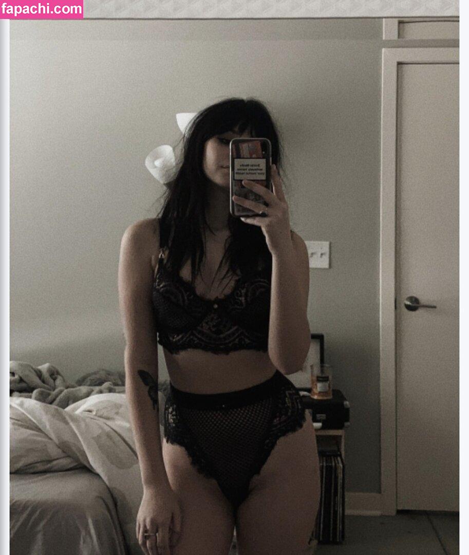 Claire Estabrook / Lilmoonbbyy / Nonsalemwitch / Plurrrkittyy leaked nude photo #0029 from OnlyFans/Patreon