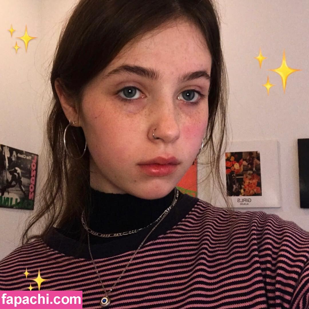 Clairo / Claire Cottrill leaked nude photo #0022 from OnlyFans/Patreon