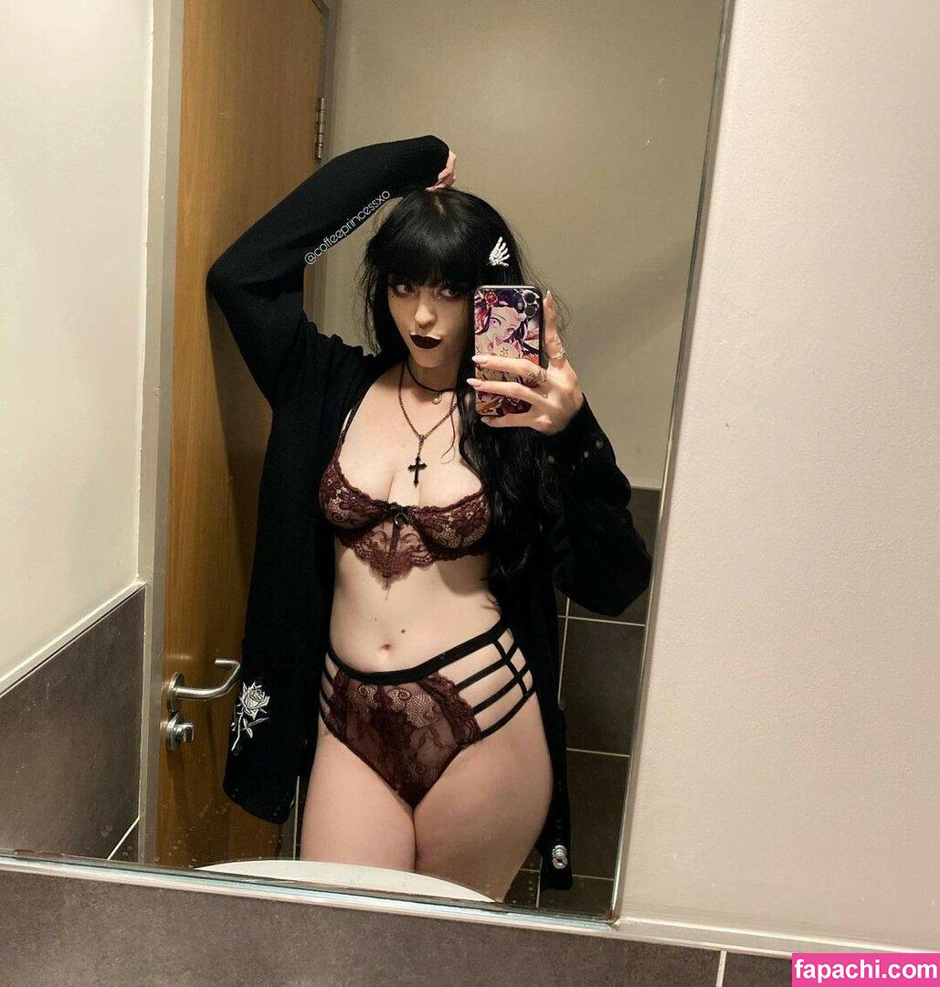 Coffeeprincessxo / spookyxkittyx leaked nude photo #0018 from OnlyFans/Patreon