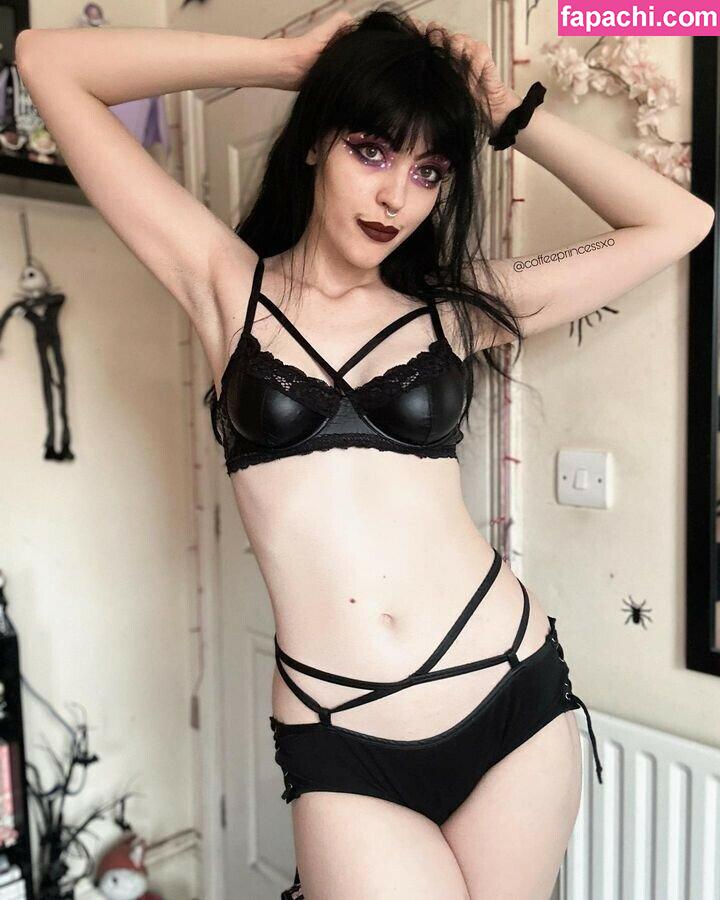 Coffeeprincessxo / spookyxkittyx leaked nude photo #0025 from OnlyFans/Patreon