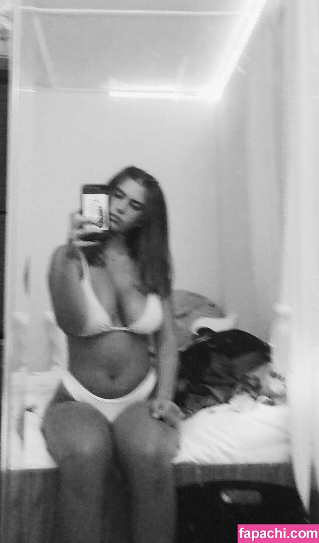 Colleen Sheehan / chloeshex / colleen.333 / colleen.sheehan3 leaked nude photo #0052 from OnlyFans/Patreon