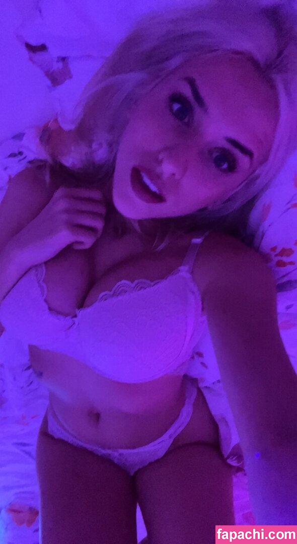 Collie_twitch / Colleesi11 / Collie leaked nude photo #0135 from OnlyFans/Patreon