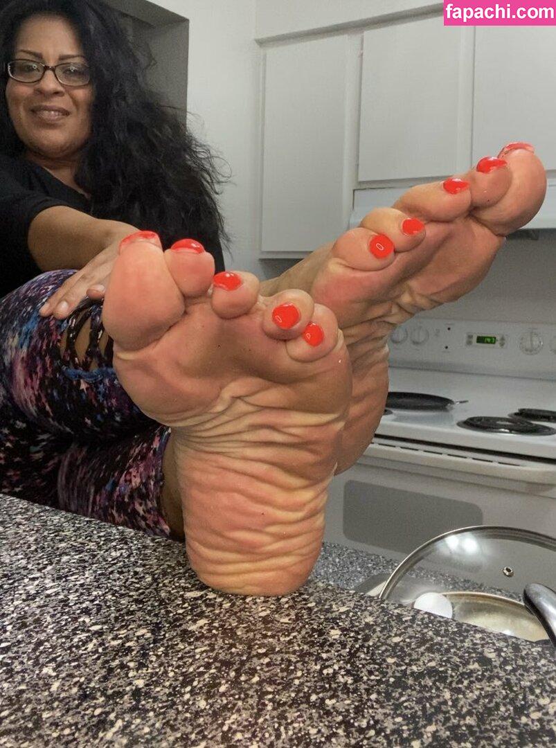 Comefollowsarah Sarah / comefollowsarah / sarah_soles leaked nude photo #0006 from OnlyFans/Patreon