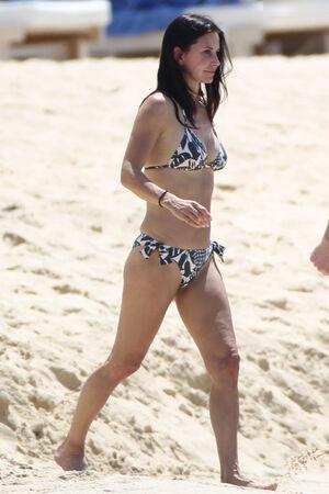 Courteney Cox leaked media #0089