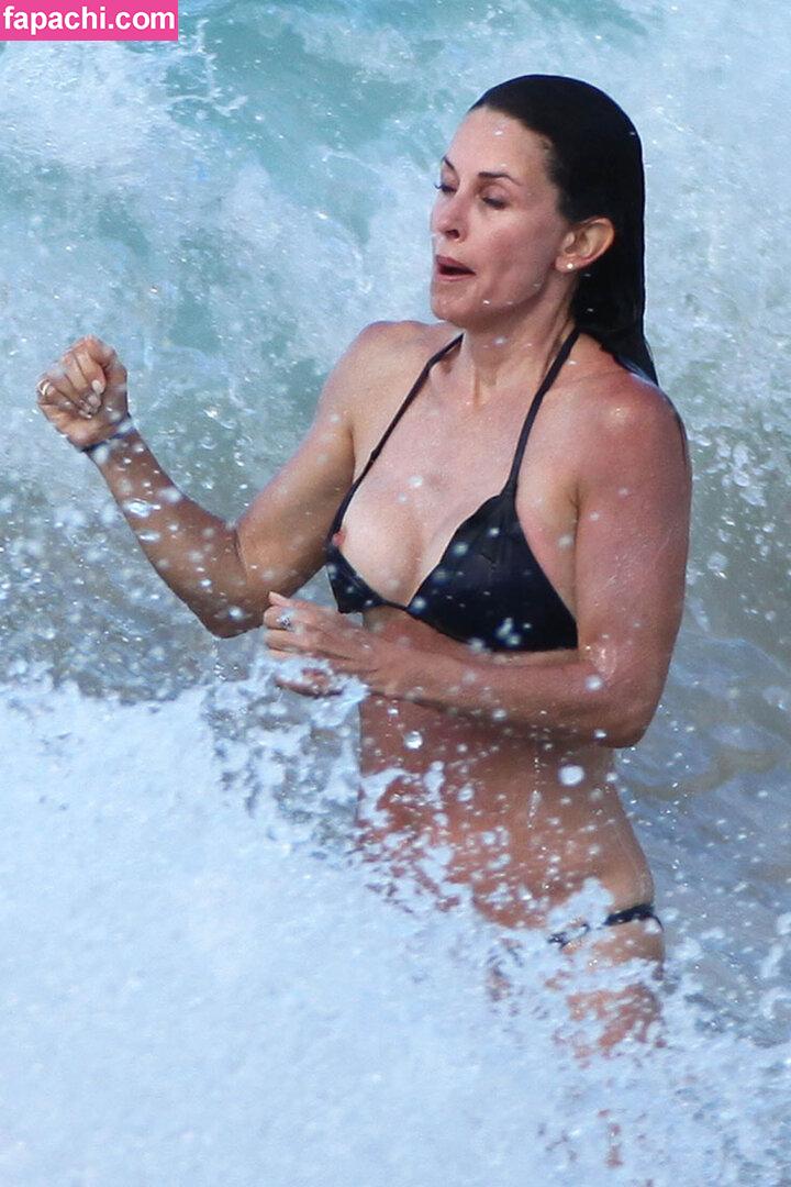 Courteney Cox / courteneycoxofficial / courtne81211028 leaked nude photo #0005 from OnlyFans/Patreon
