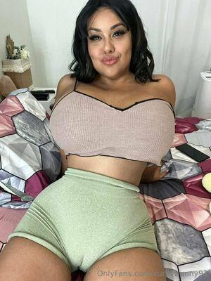 curvybunny91 leaked media #0180