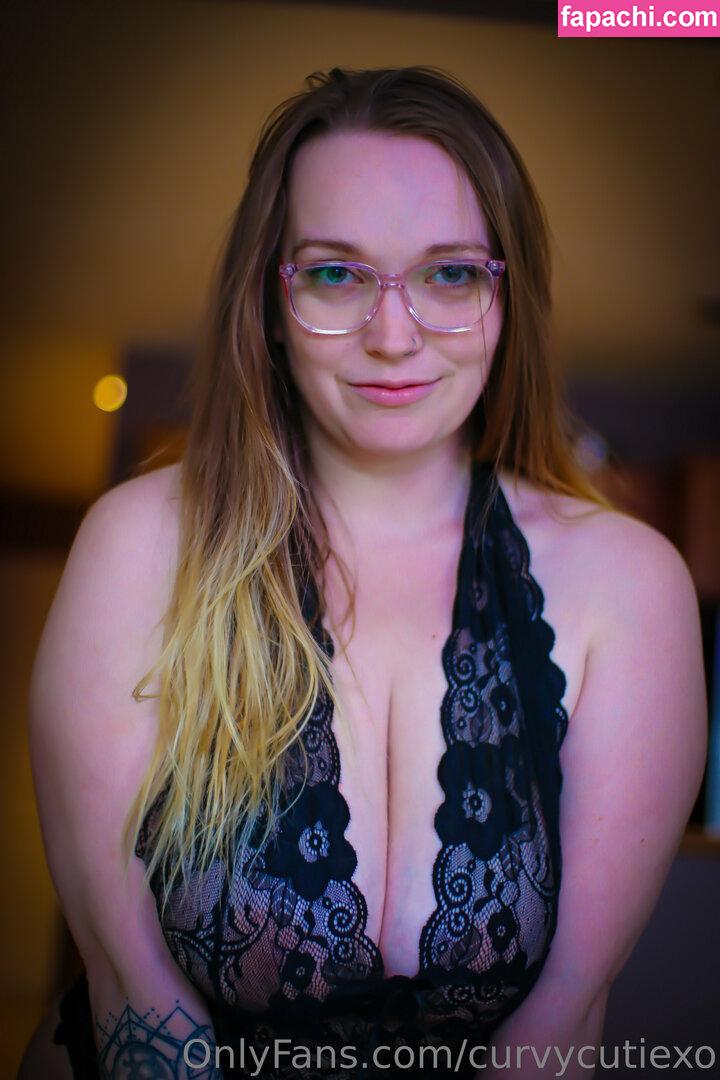 curvycutiexo / curvycutiee leaked nude photo #0090 from OnlyFans/Patreon