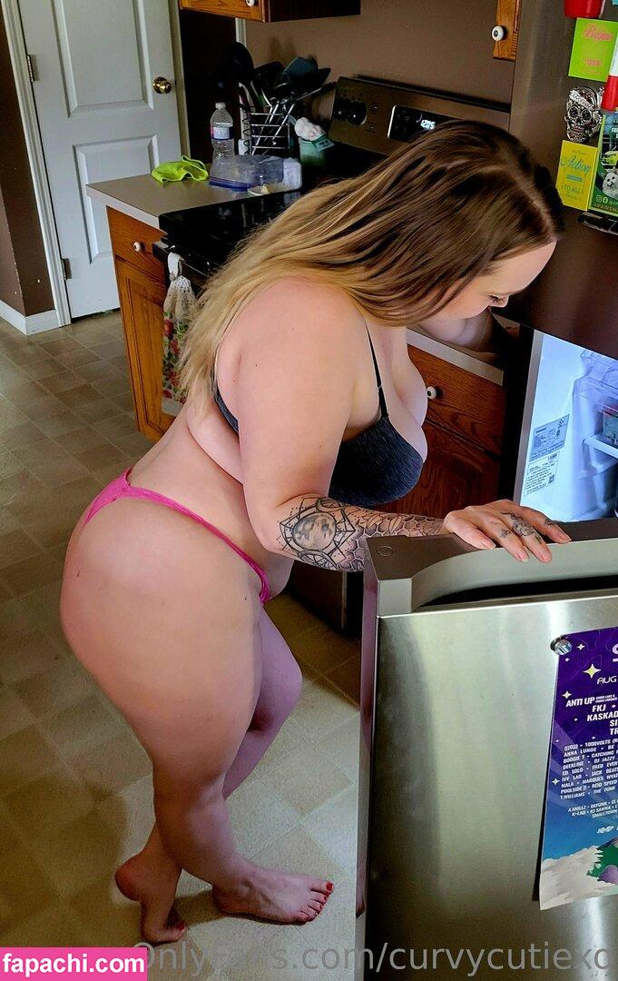 curvycutiexo / curvycutiee leaked nude photo #0123 from OnlyFans/Patreon