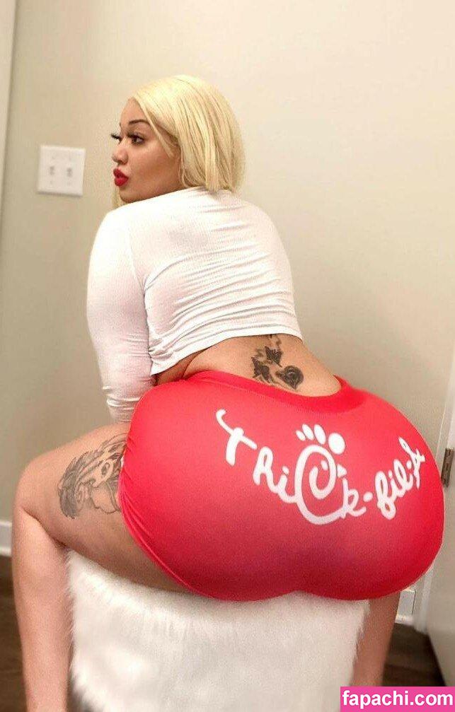 Curvyredbone / curvyred / therealshannon_m leaked nude photo #0006 from OnlyFans/Patreon