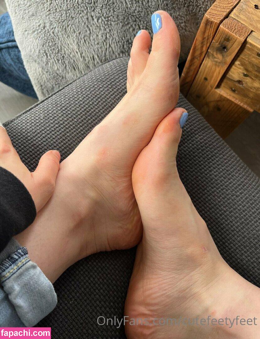 cutefeetyfeet / cutefeet_and_ leaked nude photo #0001 from OnlyFans/Patreon