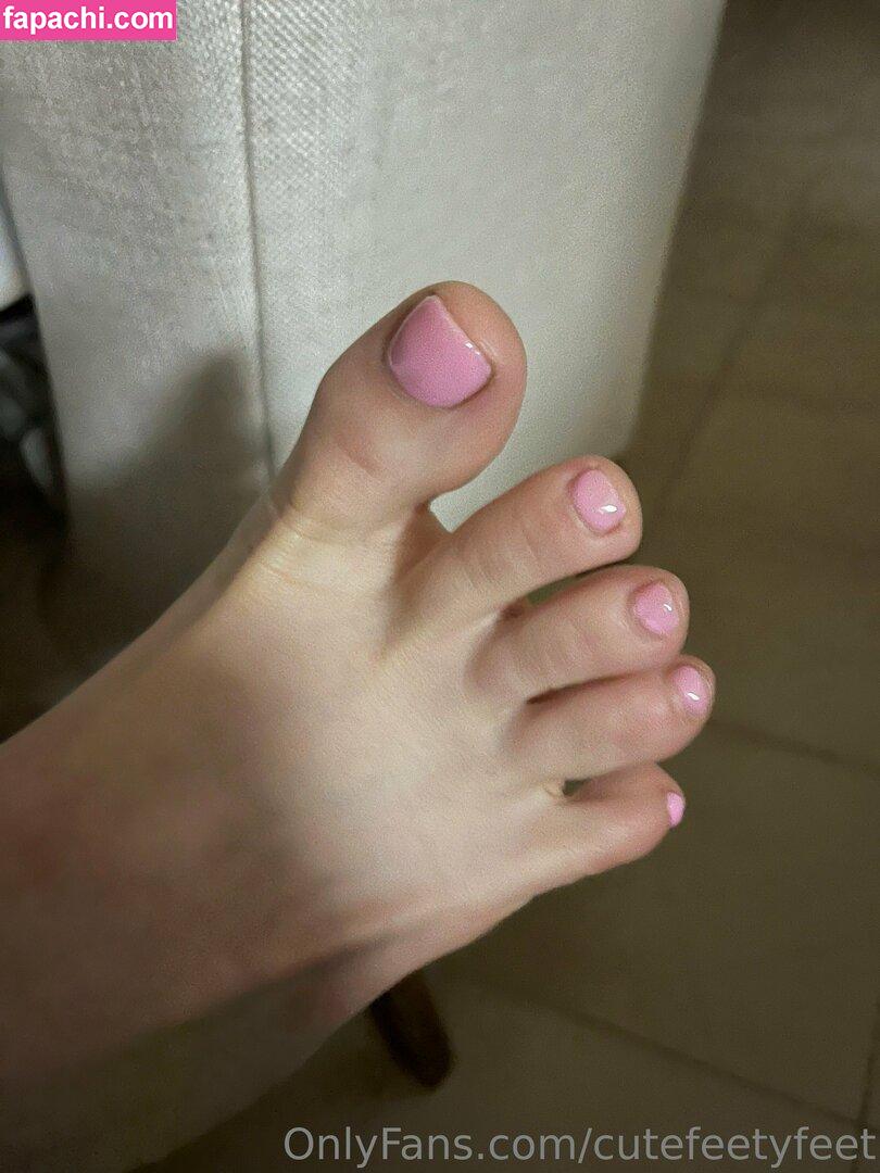 cutefeetyfeet / cutefeet_and_ leaked nude photo #0010 from OnlyFans/Patreon