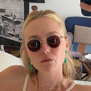 Dakota Fanning avatar
