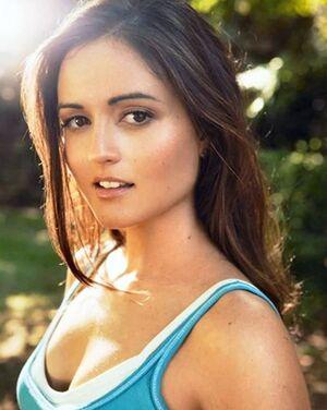 Danica McKellar leaked media #0012