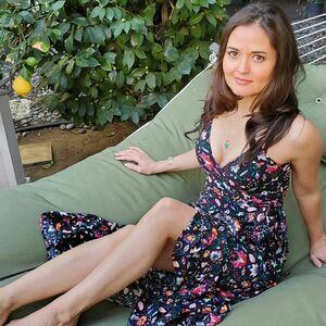 Danica McKellar leaked media #0018