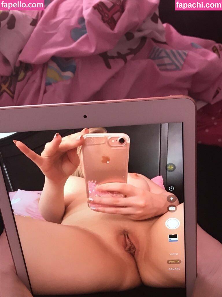 Danni / curvydanni / danni2427 / dannibuechner leaked nude photo #0065 from OnlyFans/Patreon