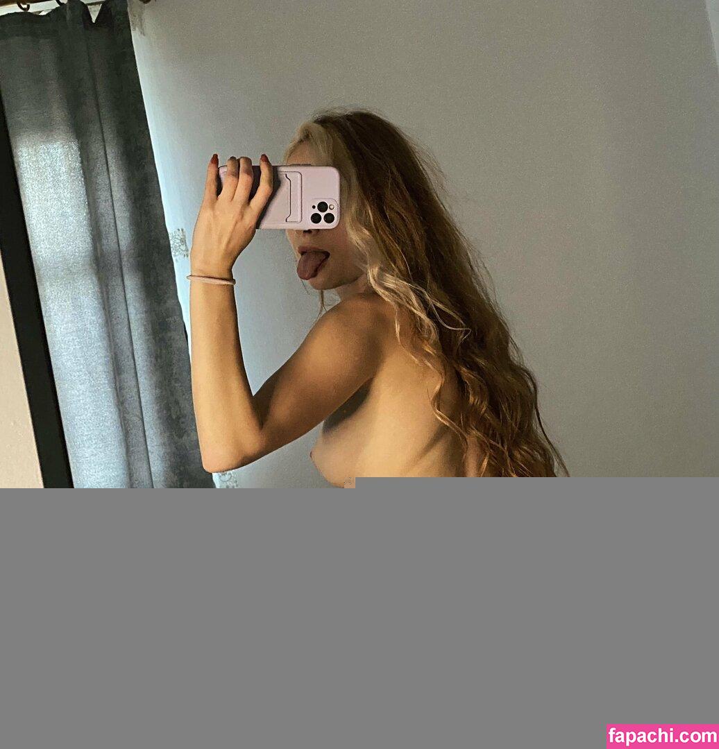 denissa18 / deenisa_rus leaked nude photo #0066 from OnlyFans/Patreon