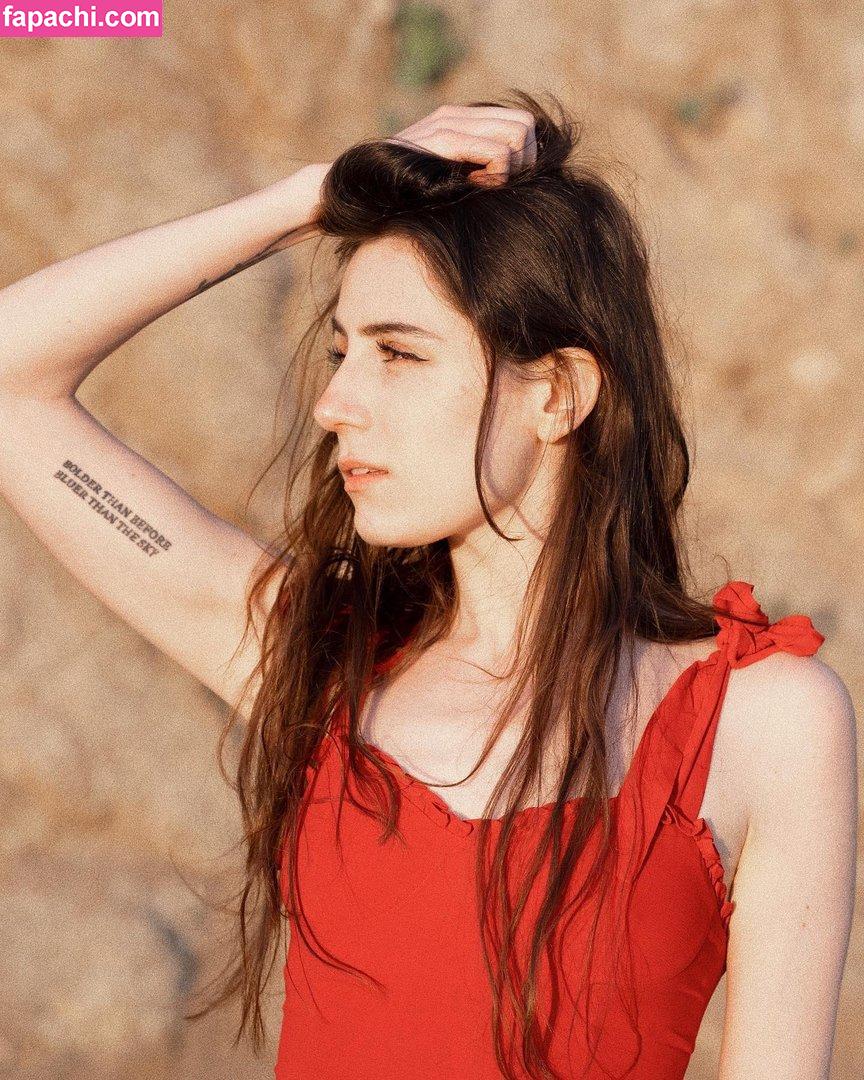 Dodie Clark / doddleoddle leaked nude photo #0004 from OnlyFans/Patreon