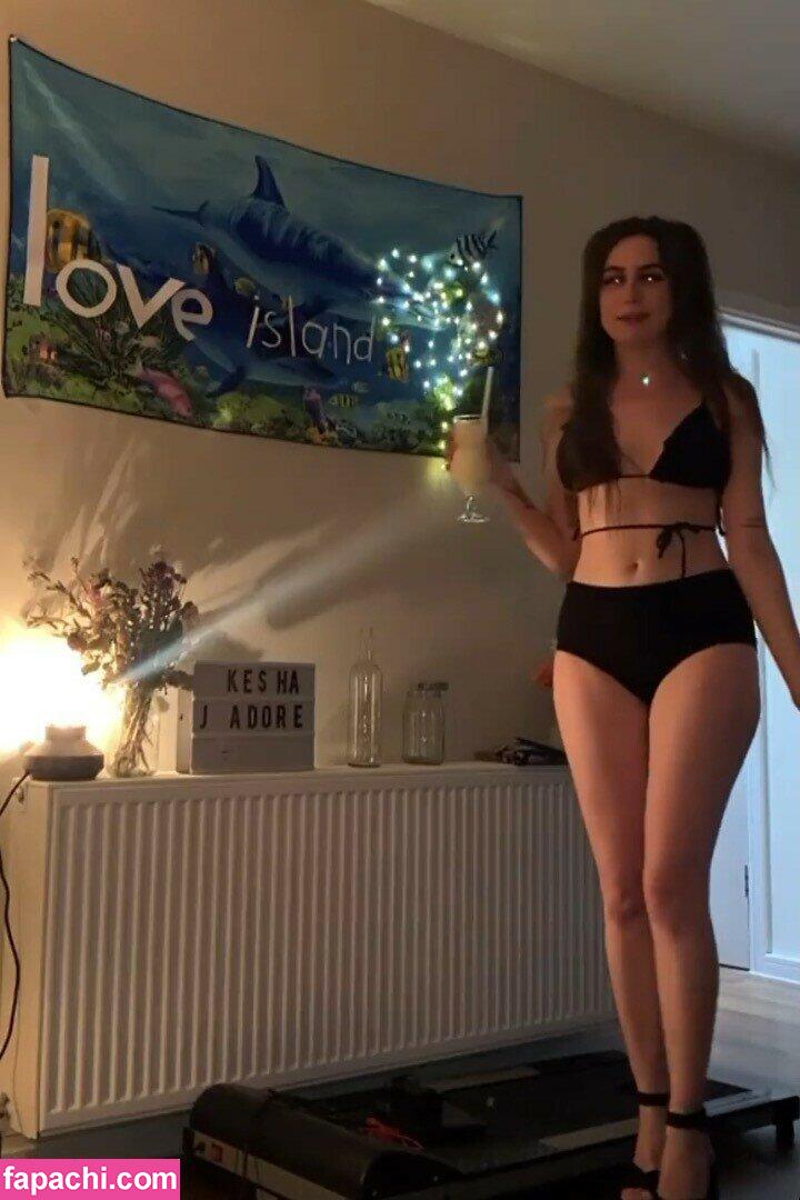Dodie Clark / doddleoddle leaked nude photo #0018 from OnlyFans/Patreon