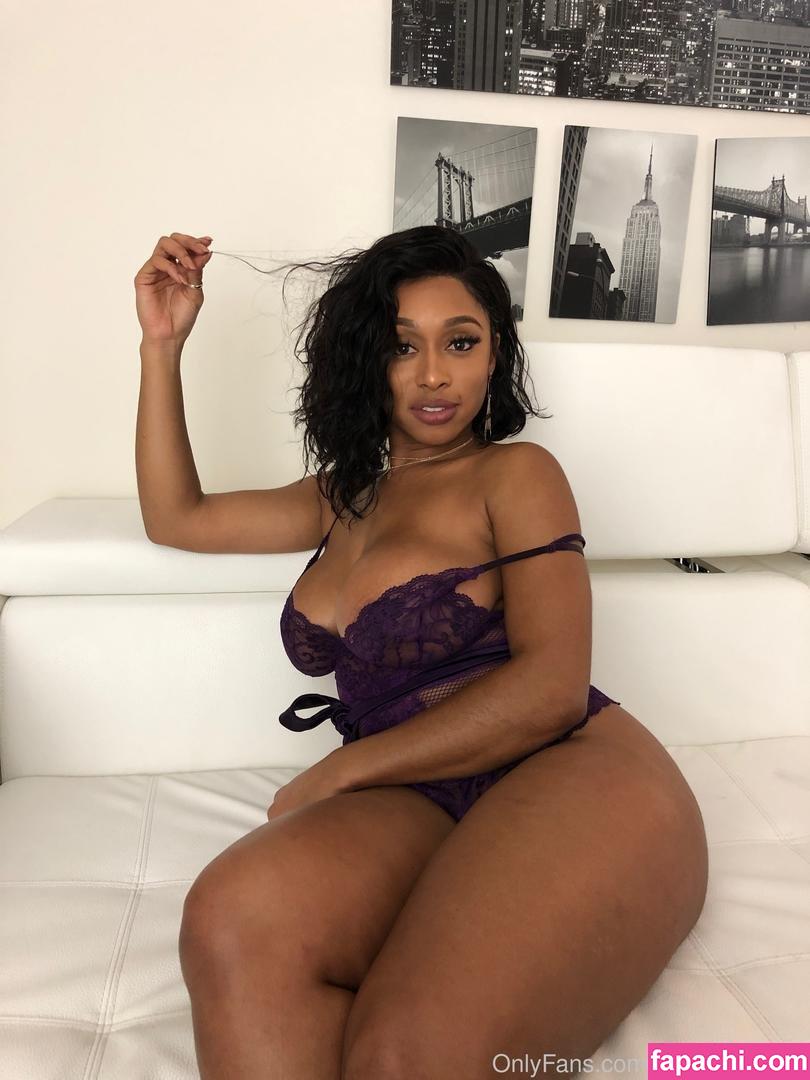 Dominique Jolie / DominiqueJolie / _iamdominiquejolie / posts leaked nude photo #0113 from OnlyFans/Patreon