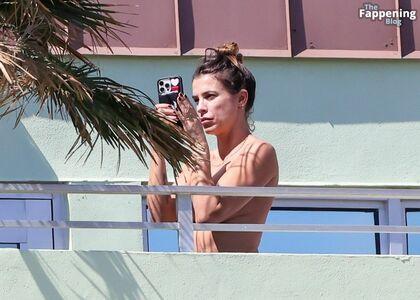 Elisabetta Canalis leaked media #0537