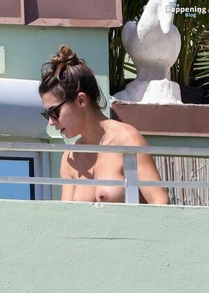 Elisabetta Canalis leaked media #0539