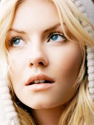 Elisha Cuthbert leaked media #0161