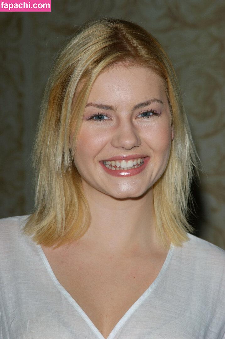 Elisha Cuthbert Girl Next Door Elishaphaneuf Leaked Nude Photo From Onlyfans Patreon