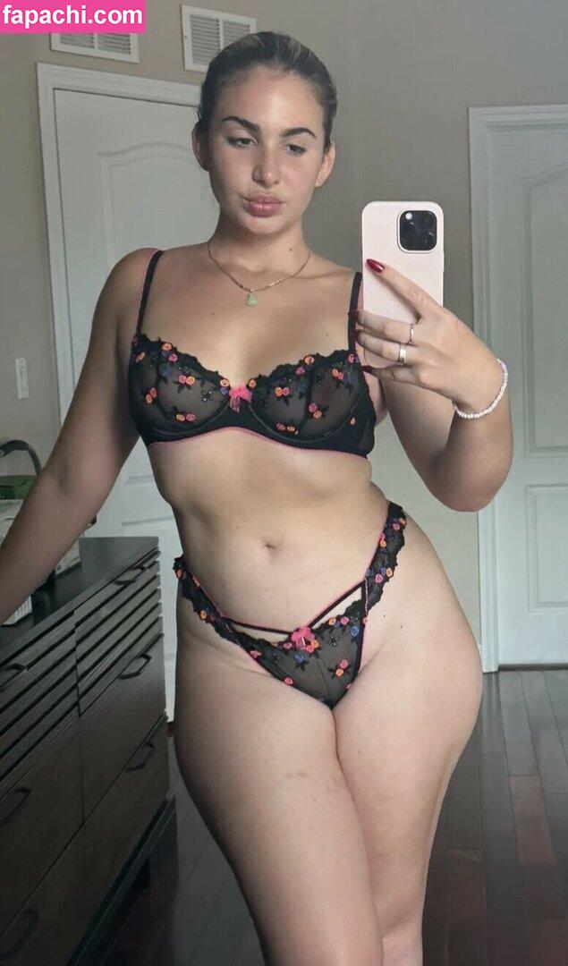 Emely Hernandez / emely.08 / emelylhernandez / reallyemely leaked nude photo #0025 from OnlyFans/Patreon